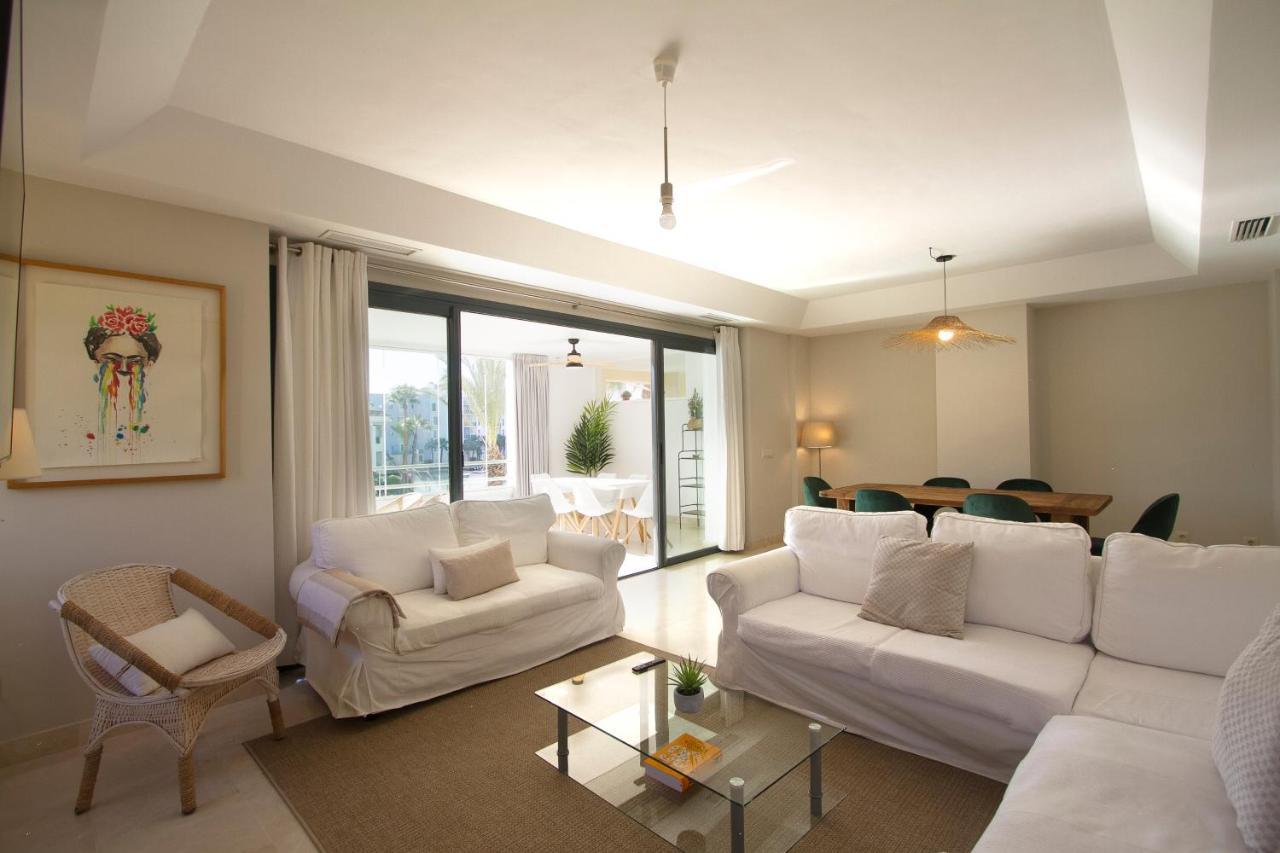 Apartment Alboaire- Waterfront Luxury 4 Bedroom In The Marina Of Sotogrande