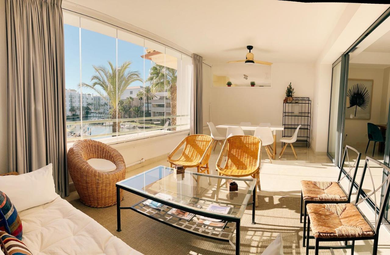 Alboaire- Waterfront Luxury 4 Bedroom In The Marina Of Apartment