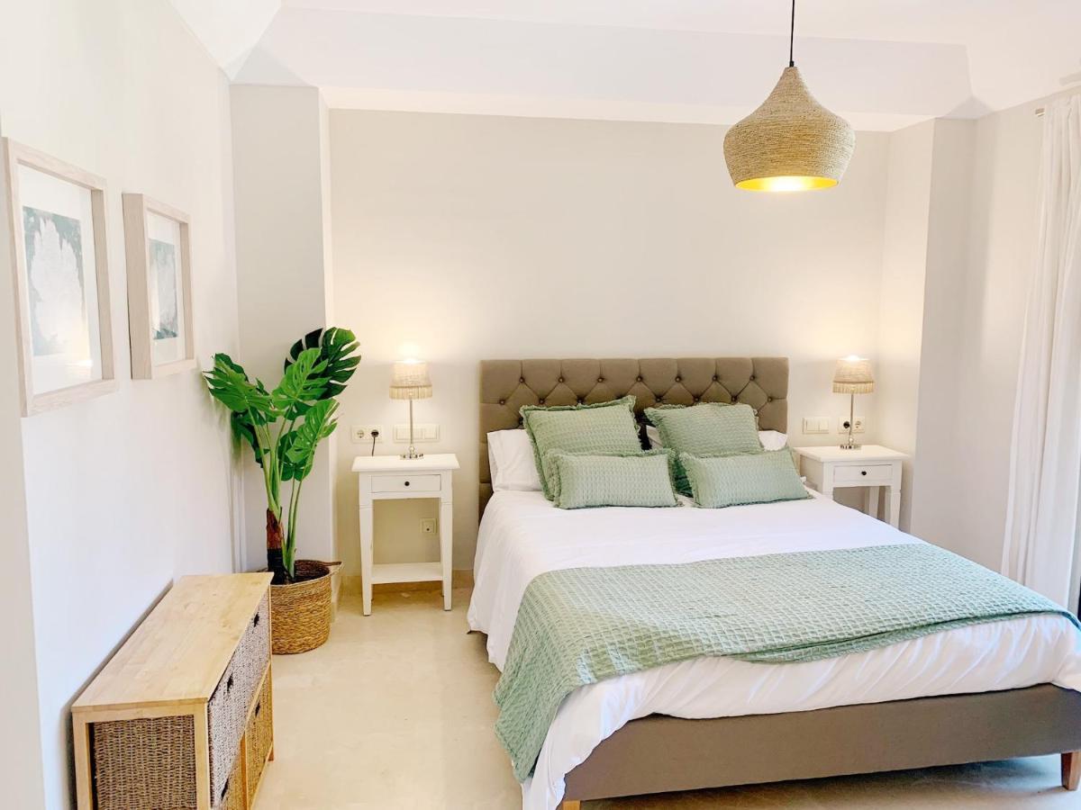 Apartment Alboaire- Waterfront Luxury 4 Bedroom In The Marina Of *