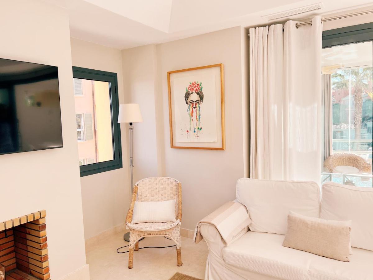 Alboaire- Waterfront Luxury 4 Bedroom In The Marina Of Apartamento Sotogrande